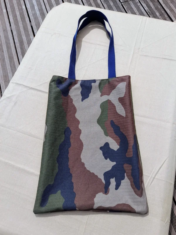 Tote Bag Réversible L'Audacieux (Wax Lagon & Camouflage) (1) Tote Bag Réversible : L'Audacieux (Wax Lagon & Camouflage)