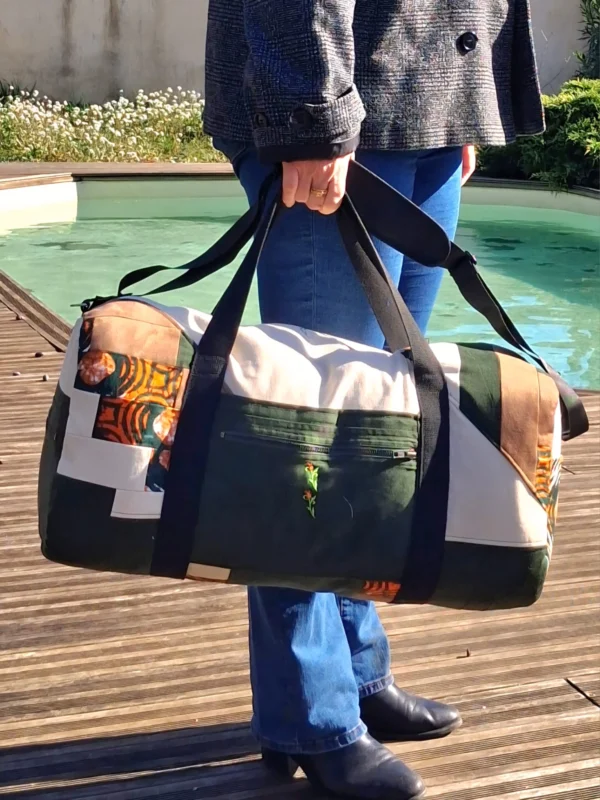 sac-cargo-voyage-upcycle-vert-01 sac cargo de voyage upcyclé vert fait main grand format