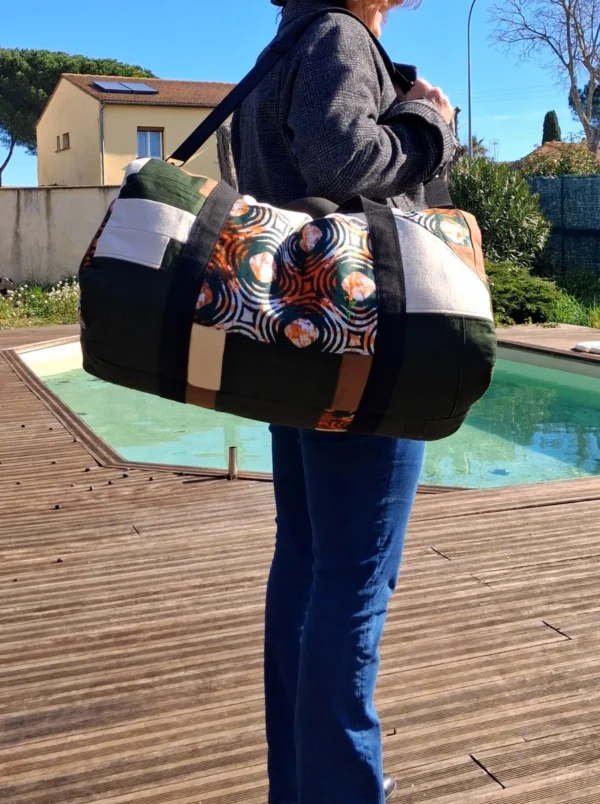 sac-cargo-voyage-upcycle-vert-02 sac cargo de voyage upcyclé vert fait main grand format