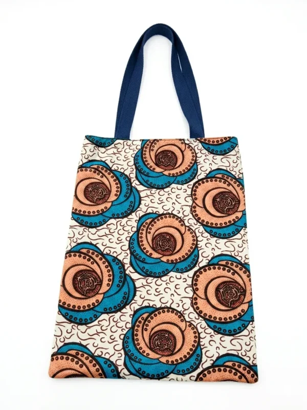 Tote bag réversible wax floral et camouflage militaire recyclé fait main en France sac unique