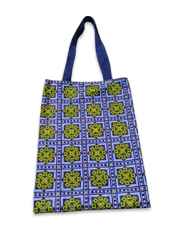 Tote bag réversible wax géométrique et camouflage militaire recyclé fait main en France sac unique