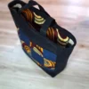 Sac Cabas Néo-Denim Upcyclé – Patchwork Jeans et Tissu Wax Sac Néo-Denim upcyclé : l'élégance du jeans et du Wax en pièce unique.