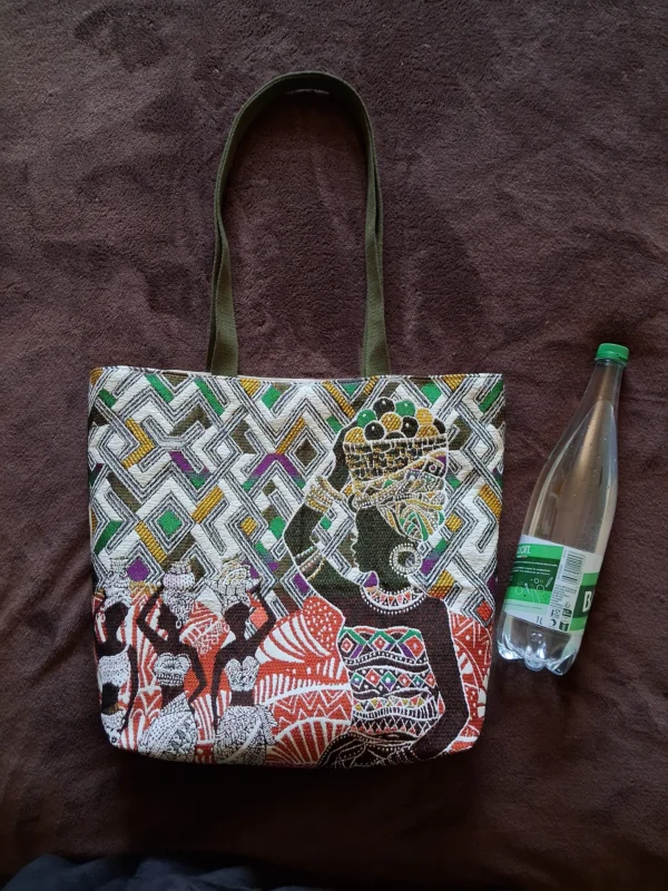 sac cabas odyssée Sac cabas scène de vie africaine et patchwork